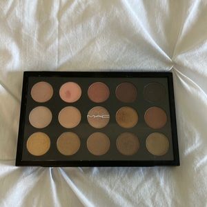 MAC Cosmetics Eye Shadow x 15/ Warm Neutral